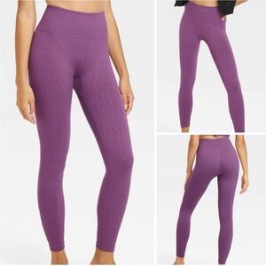 JoyLab High-Rise Textured Seamless 7/8 Length Purple Leggings women’s size Med